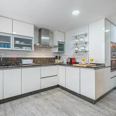 Luxury Reino De Apartment