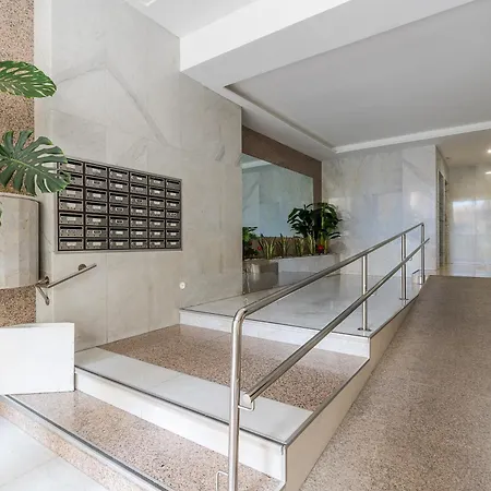 Luxury Reino De Apartment Granada